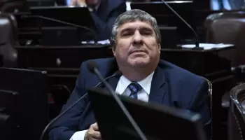 Denunciaron penalmente al senador José Mayans por atentar contra el orden constitucional