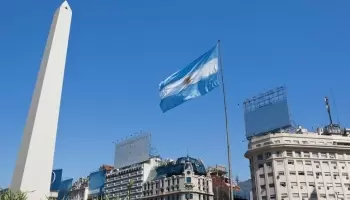 Pasemos de esta pseudodemocracia delegativa a una democracia participativa