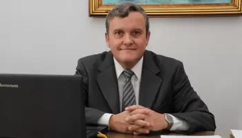 “El propio Banco Central obliga a la gente a ir a un mercado delincuente”