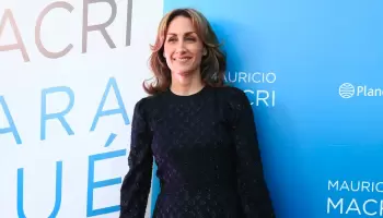 Con su look, Florencia Arietto gastó un monto cercano al declarado anualmente