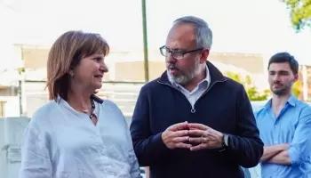 Patricia Bullrich recorrió con Valenzuela el Centro de Monitoreo de Tres de Febrero