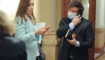 PBA: Sin armado ni proyección, Milei apuesta a Milei
