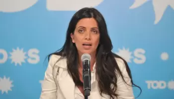 Volnovich, loca por el mundial: “El PAMI gastó en banderas, trompetas, matracas y fuegos artificiales”