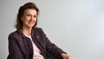 Diana Mondino: “El gobierno está eligiendo cortinas mientras se le incendia la casa”