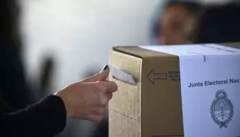 "Ficha limpia es un requisito de idoneidad para acceder y permanecer en los cargos públicos”