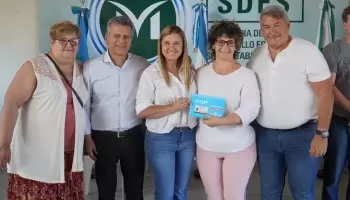 Merlo: Karina Menéndez y Jorge D’Onofrio entregaron pases multimodales