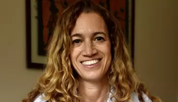 Críticas al sistema medicinal: “Somos soldados de una industria”