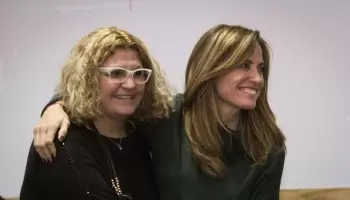 Sileoni puso tras las cuerdas a la creadora del proyecto para ponerle fin a la repitencia
