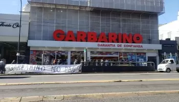 Despidos en Garbarino: “Fuimos despedidos 4.400 trabajadores del grupo”