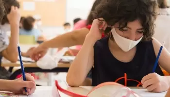 “El verso ideológico dice que exigirles a los niños es excluirlos, pero enseñar es equidad”