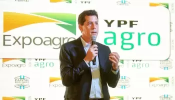 En La Rural, “Wado” De Pedro se mostró junto al CEO del Grupo Clarín