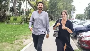En un video promocional, directora de Martín Yeza lució una cartera de 1.225.000 de pesos