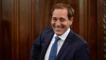 La Plata: Julio Garro se ubica primero en intención de votos con un diferencial de +18,1