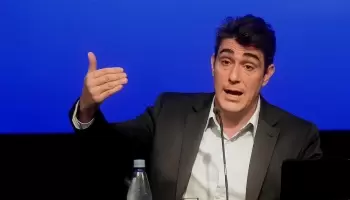 Javier Iguacel: “El sueldo del director de escuela tiene que estar atado al de un legislador”