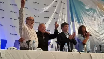 Junto a Kicillof, Fabiola Mosquera encabezó el plenario provincial de la militancia de UPCNBA