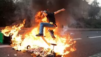 Protestas contra la reforma jubilatoria de Macron: “El francés sostiene que le roban dos años de vida”