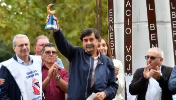A 41 años de Malvinas, el CECIM recibió el premio Rodolfo Walsh: “Es un homenaje por nuestros caídos”