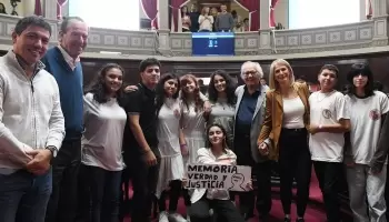 Con la presencia de Pérez Esquivel, Magario inauguró la tercera edición del programa Voces Adolescentes