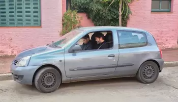 El Cuento del Clío: Kicillof continúa comprando autos para sus funcionarios
