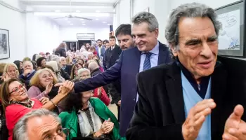 Cerca del final, Agustín Rossi pasó a doscientos empleados a planta permanente