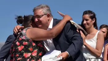 El gobierno de Raúl Jalil benefició a la hija de un ex diputado con una vivienda social