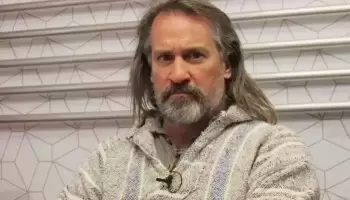 “Alberto Fernández está aplicando un modelo franela, de no confrontación”