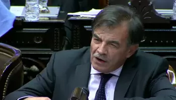 Miguel Bazze: "Hay funciones indelegables del estado que no pueden pasar después por un ajuste" 
