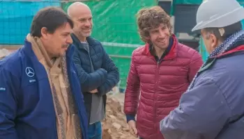 San Fernando: Andreotti recorrió el Polideportivo N°11 Piñeyro y Centro de Rehabilitación y Kinesiología