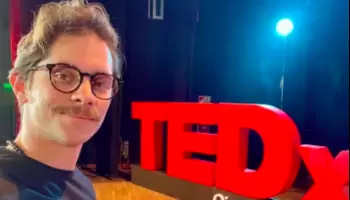 "Lejos de ser una amenaza para la educación, la IA es una potenciadora" 