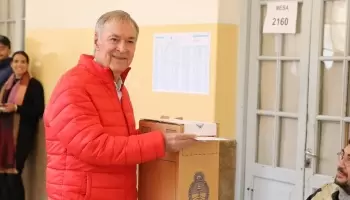 Votó Juan Schiaretti en Córdoba: "Que la gente vaya masivamente a votar"