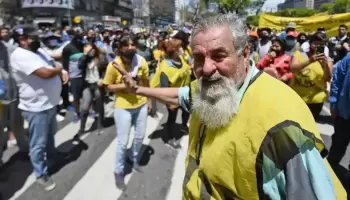 Tras los saqueos, se suman las denuncias contra Raúl Castells: “Sorprende la impunidad”