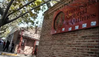 Denuncian persecución laboral e ideológica contra docente de la UNQui