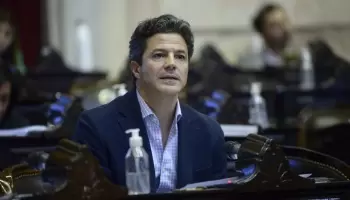 El bullrichismo quiere polarizar con Milei