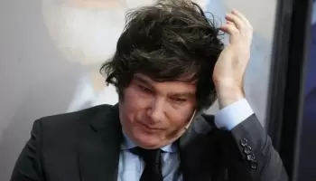 Denunciaron a Javier Milei por defraudación al estado