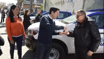 Malvinas Argentinas: Correa y Nardini entregaron móviles y motos, destinados a “Protección Ciudadana”