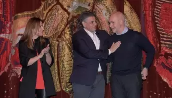 Jorge Macri participó de un reconocimiento a los docentes de la Ciudad en el Teatro Colón