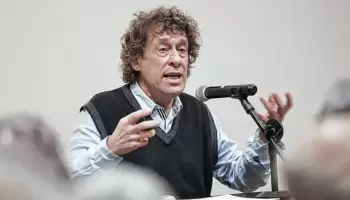 Pedro Brieger: “Al estilo de Trump, Milei aparece en la TV como un payaso mediático”