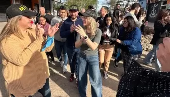 Desopilante: Píparo denunció el abandono de una calle que estaba en obra