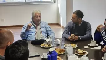 SUPeH Ensenada a las puteadas con Crespi, secretario general de los Petroleros