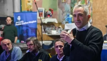 OPNyA: Larroque y el motín de “Las Pibitas”