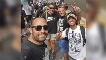 Camioneta de Migraciones fue filmada descargando mercadería en local de La Cámpora