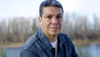Jesús Escobar: “Macri, Milei y Bullrich pretenden entregar YPF como hizo Menem en los 90”