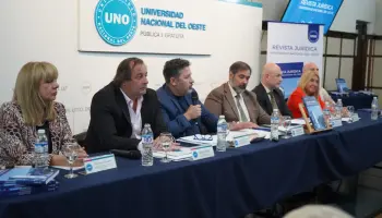 Presentación de la revista jurídica de la Universidad Nacional del Oeste
