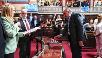 El Senado bonaerense aprobó la reforma de la ley de Ministerios