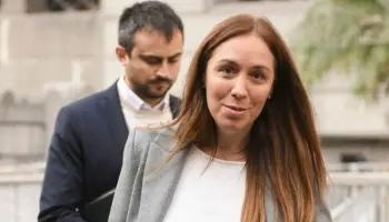 El reduccionismo de “La Leona” y los números detrás del Mega DNU de Milei