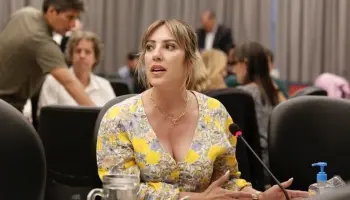 La diputada Roxana Monzón defendió a los municipios por las obras hidráulicas, autopistas y universidades