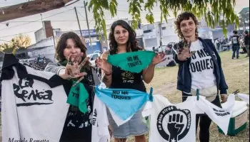 Un paso atrás, no me toques: “La Renga es la única banda que nos ha dado un espacio”
