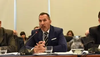 “Hubiese sido más simple desde lo técnico que se envíen varios DNU”