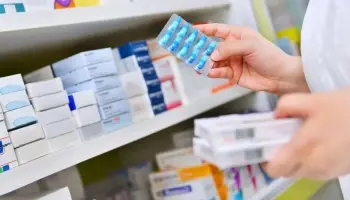 El negocio de la salud: “Laboratorios como Bagó pusieron plata en la campaña a Milei”