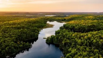 La ley Ómnibus y el medioambiente: “Más inversiones implica flexibilizar temas ambientales”